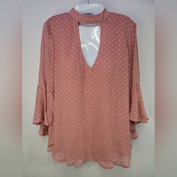 BAND OF GYPSIES Women's Size Small Blush Swiss Dot Bell Sleeve V-neck Blouse - Picture 4 of 12